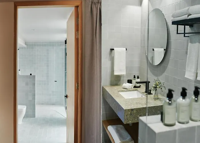 Casa Izeba Hotel 5*