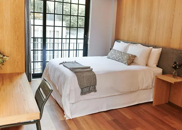 Hotel Casa Izeba 5*