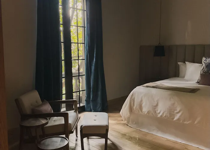 Casa Izeba 5*